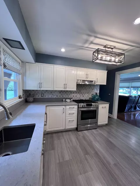 11418 E River Dr, Dewitt, MI 48820 photo 6
