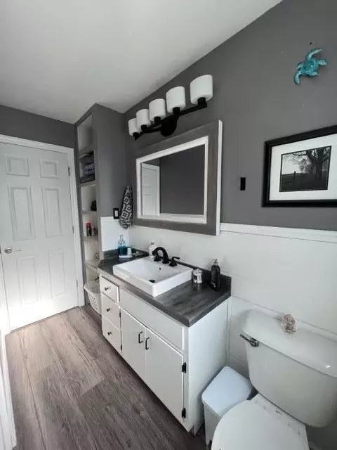 11418 E River Dr, Dewitt, MI 48820 photo 9