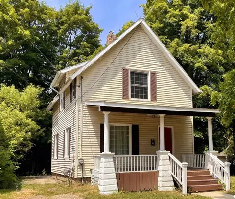 745 Chicago Ave, Lansing, MI 48915