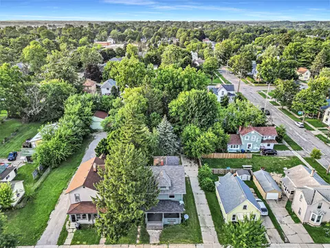 608 W Ganson St, Jackson, MI 49201 photo 2