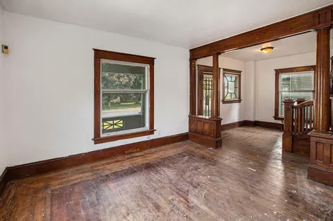 608 W Ganson St, Jackson, MI 49201 photo 4