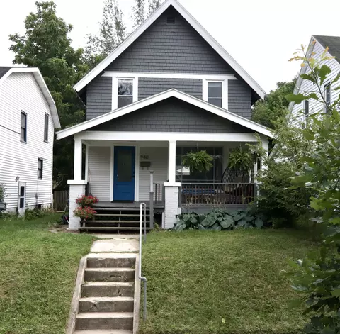 940 Crescent St NE, Grand Rapids, MI 49503