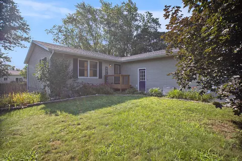 11314 Rosewood Ave, Allendale, MI 49401