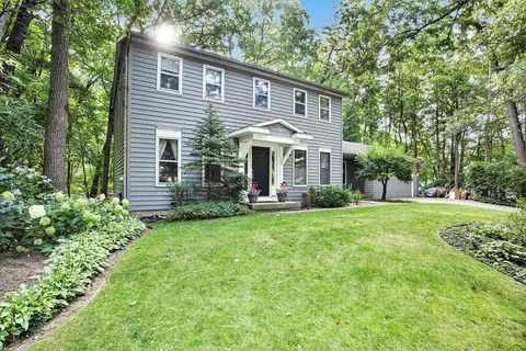 3196 Redford Ave SE, Grand Rapids, MI 49546