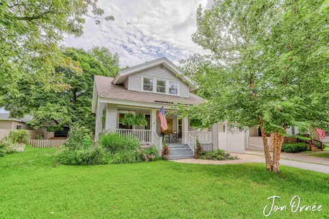 113 S Centennial St, Zeeland, MI 49464