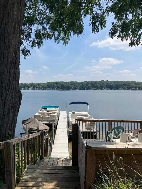 63250 W Fish Lake Rd, Sturgis, MI 49091