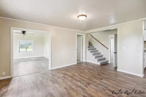 7659 E Fillmore Rd, Ithaca, MI 48847 photo 7