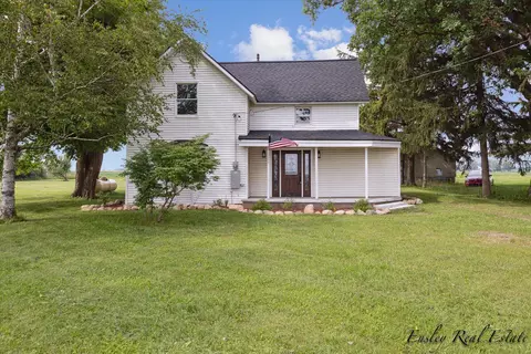 7659 E Fillmore Rd, Ithaca, MI 48847 photo 3