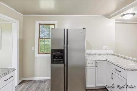 7659 E Fillmore Rd, Ithaca, MI 48847 photo 11
