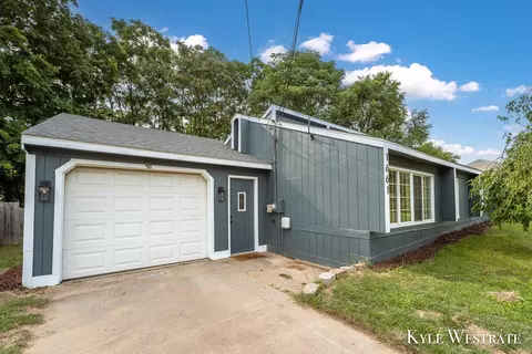 1661 Ira Ave NW, Grand Rapids, MI 49504