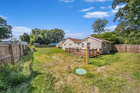 523 Bagg Ave, Jackson, MI 49203 photo 17