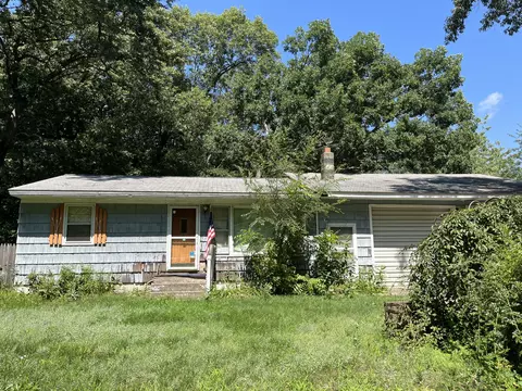 1256 Morgan Ave, Muskegon, MI 49442