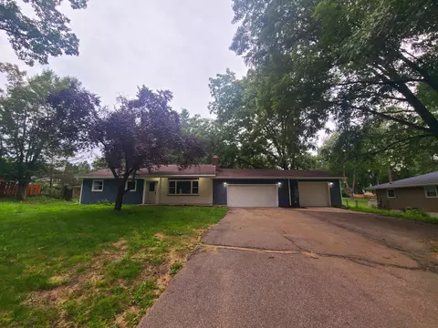 17109 10 Mile Rd, Battle Creek, MI 49014