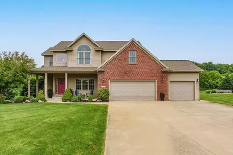 10670 Riedell Dr, Kalamazoo, MI 49009