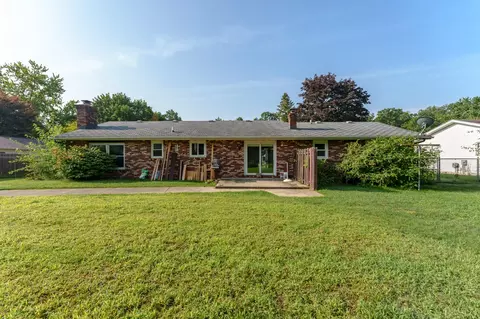 6411 Ormada Dr, Kalamazoo, MI 49048 photo 2