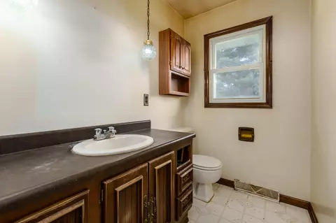 6411 Ormada Dr, Kalamazoo, MI 49048 photo 8