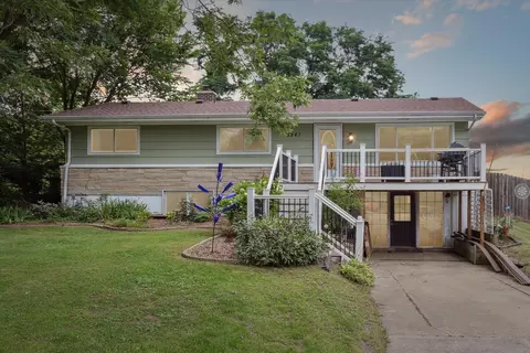 3241 Willo Dr, Berrien Springs, MI 49103