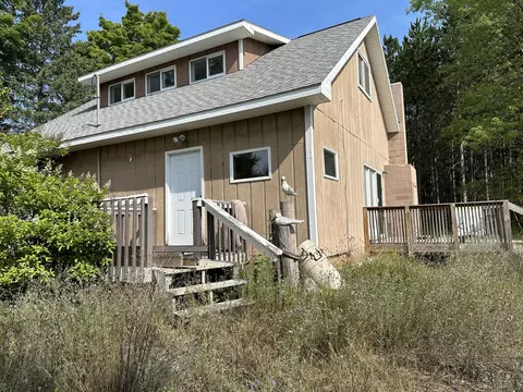 17321 Psutka Rd, Thompsonville, MI 49683