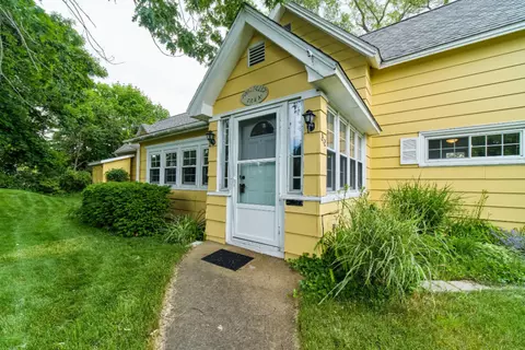 212 2nd Ave, Manistee, MI 49660