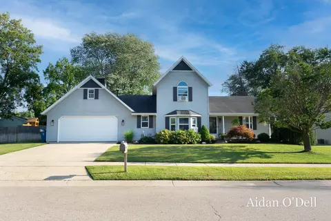 4424 Sutton Pl SW, Grandville, MI 49418