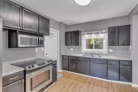 1206 E Ganson St, Jackson, MI 49201 photo 9