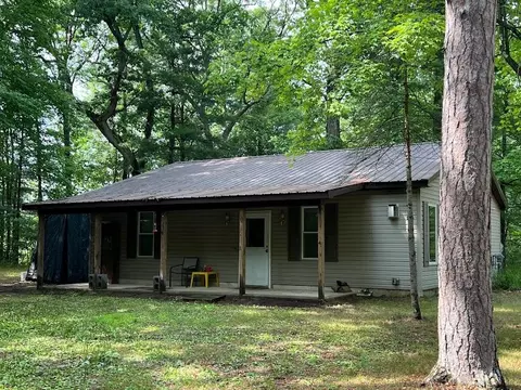 4602 Swihart Rd, Brethren, MI 49619