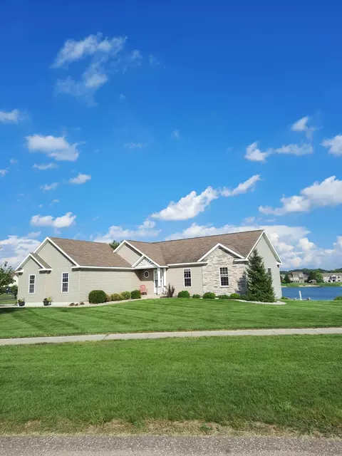 2182 Cory Dr, Hudsonville, MI 49426