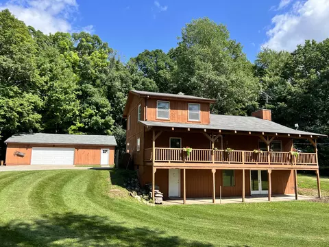 7291 S Whiteville Rd, Shepherd, MI 48883