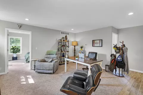 1263 Lamoine St, Jackson, MI 49203 photo 18