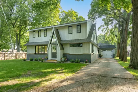 11607 E D Ave, Richland, MI 49083