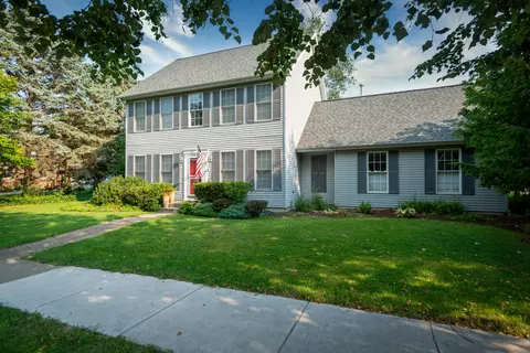 229 Erie St, South Haven, MI 49090