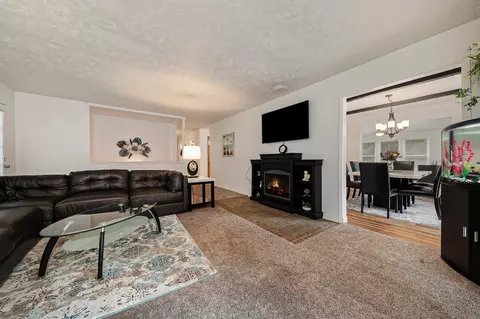 234 8th St, Plainwell, MI 49080 photo 15