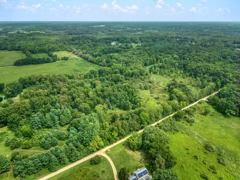 V/l Hickory Creek Lane Road, Parma, MI 49269 photo 3