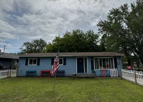 708 Second St, Ludington, MI 49431