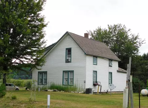 15839 Pleasanton Hwy, Bear Lake, MI 49614