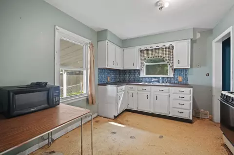 125 Comstock St, Jackson, MI 49203 photo 7