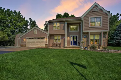 4343 Woodside Oaks Dr SE, Grand Rapids, MI 49546