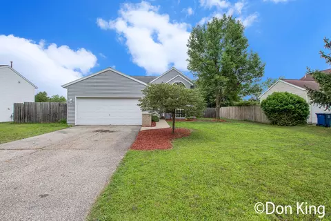 669 Willow St, Howard City, MI 49329