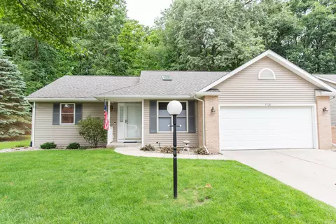 9720 Siesta Key Dr, Portage, MI 49002