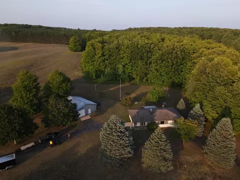 8719 Puffer Rd SW, South Boardman, MI 49680