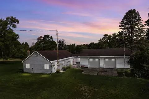 17982 8 Mile Rd, Stanwood, MI 49346
