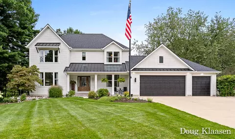 331 Trl, Holland, MI 49424