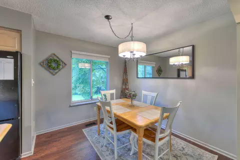 3812 Deerfield Dr, Jackson, MI 49203 photo 8