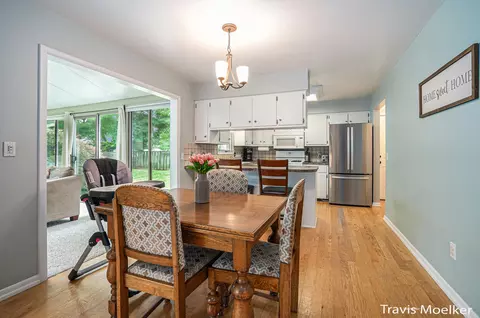 7269 Windgate Dr, Jenison, MI 49428 photo 5