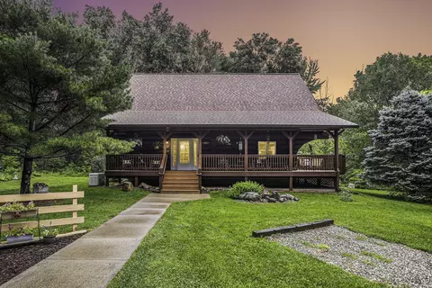 21283 14 Mile Rd, Battle Creek, MI 49014