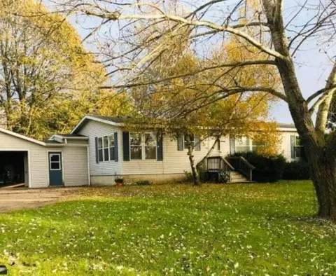 19951 Big Stone Lake Rd, Hersey, MI 49639