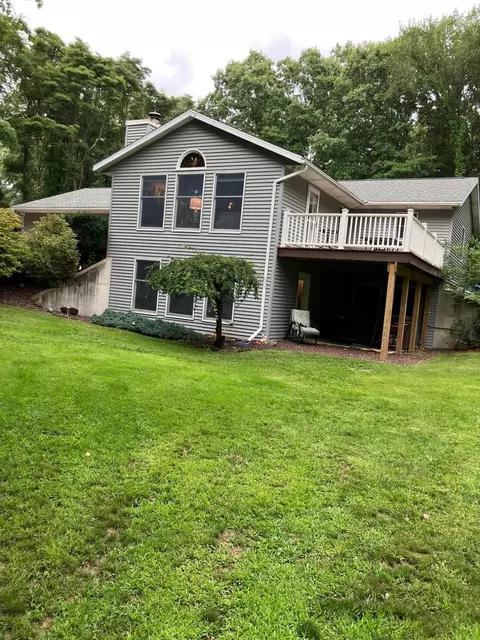 26095 Smother Rd, Sturgis, MI 49091