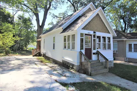 843 W Forest Ave, Muskegon, MI 49441
