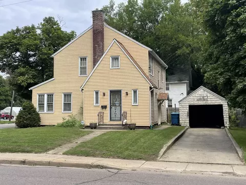 1103 E Stockbridge Ave, Kalamazoo, MI 49001