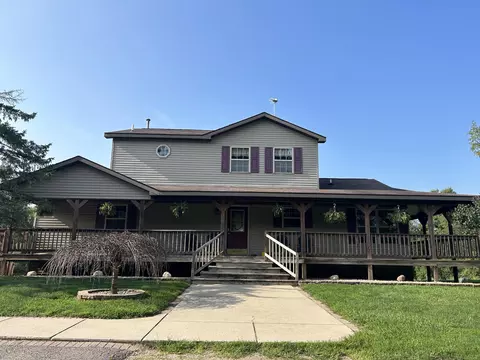 5157 E Condensery Rd, Sheridan, MI 48884